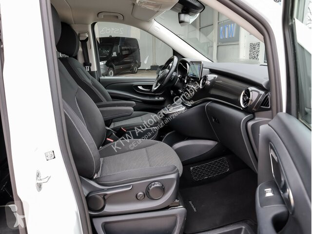 Mercedes EQV 300 lang,6Sitze,2...