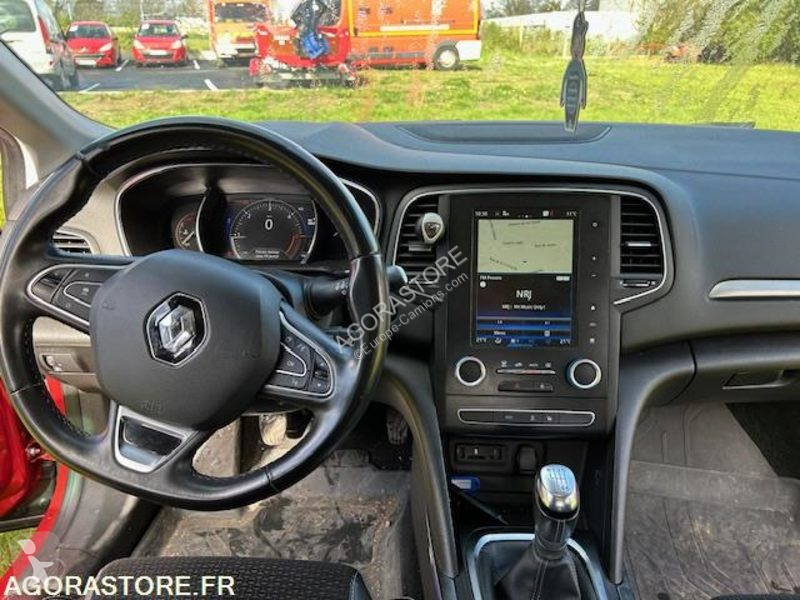 عربة نفعية Renault MEGANE