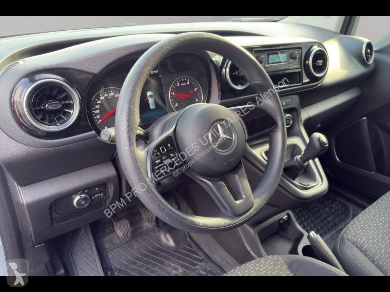 Mercedes 110 CDI Long First van