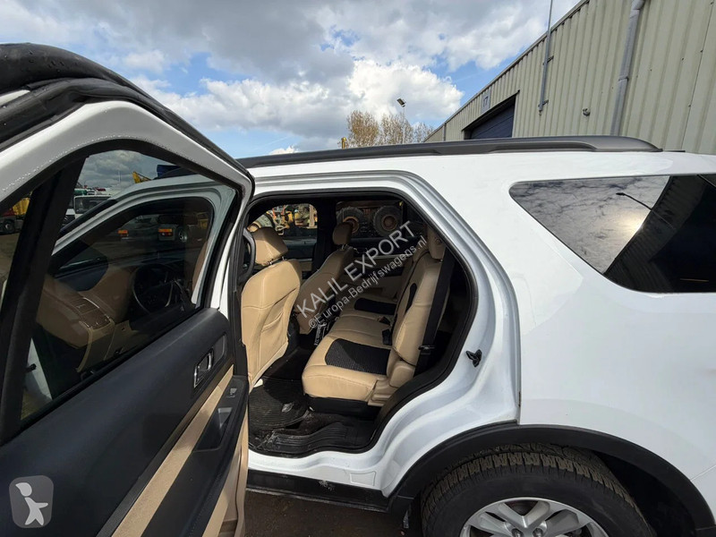 عربة نفعية Ford 3.5 V6 Petrol Automatic Gearbox...