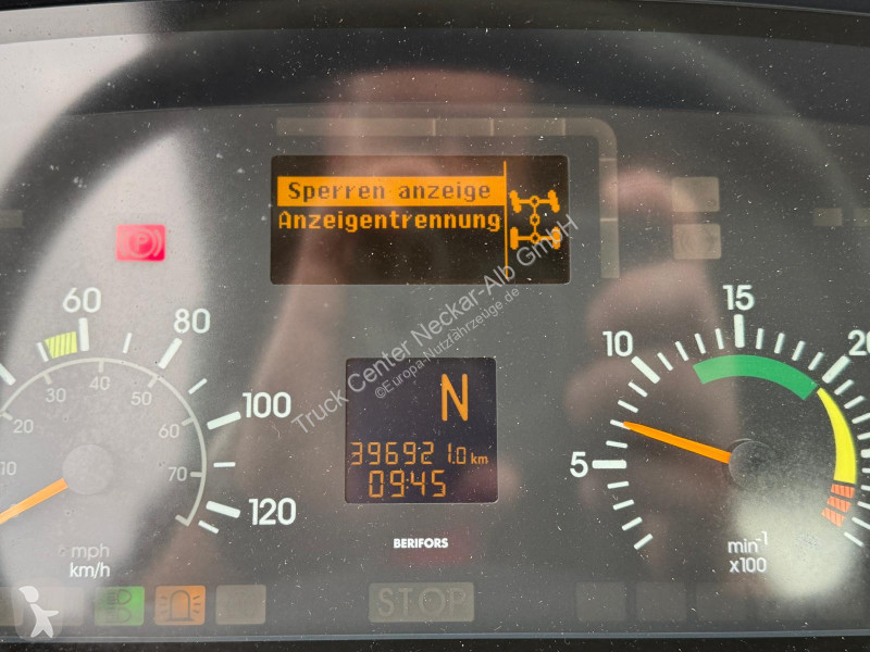 عربة نفعية Unimog   U400...