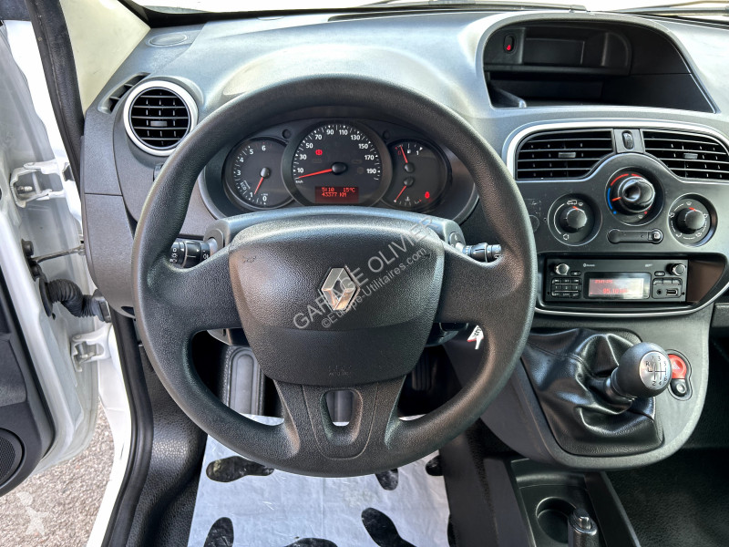 Véhicule utilitaire Renault Maxi Grand Volume...