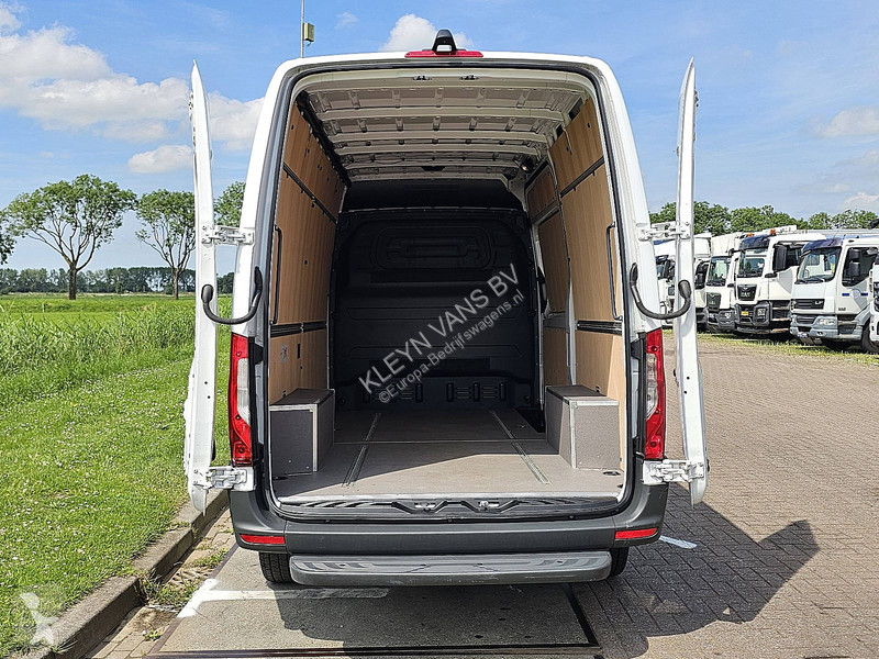 Užitkové vozidlo Mercedes 317 L2H2 Mbux RWD Euro6!