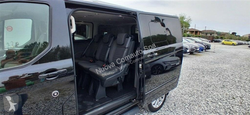 عربة نفعية Ford Custom I