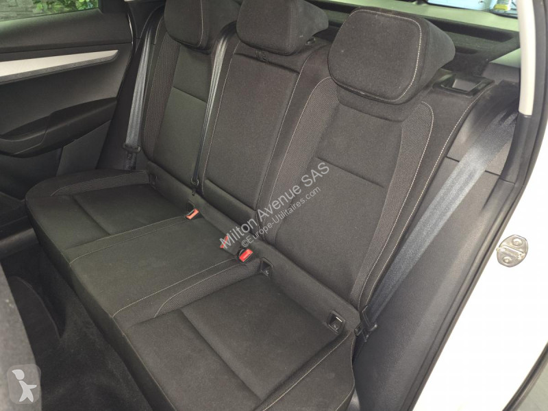 Samochód dostawczy Skoda KAROQ 2.0 TDI SCR -...
