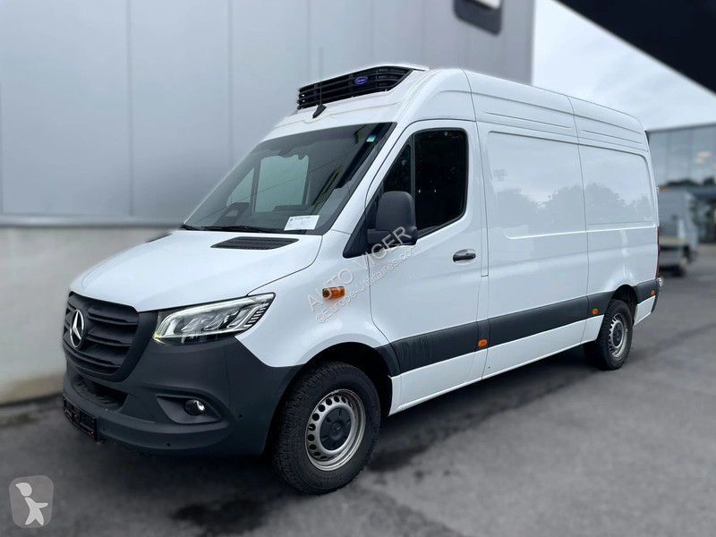 عربة نفعية Mercedes 317 *Carrier Xarios...