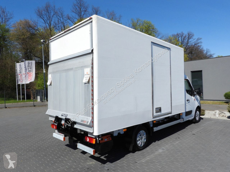 عربة نفعية Renault  MASTER