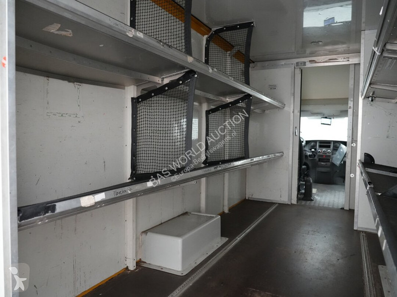 Véhicule utilitaire Iveco 35S11