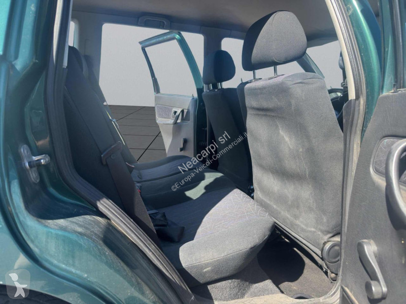 Volkswagen  Transporter
