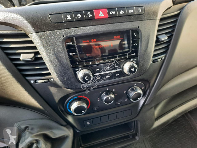 عربة نفعية Iveco Daily 35 C 16H3.0