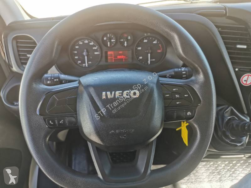 Furgoneta Iveco