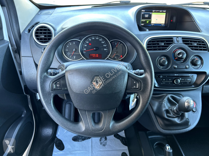 Véhicule utilitaire Renault Maxi Grand Volume...