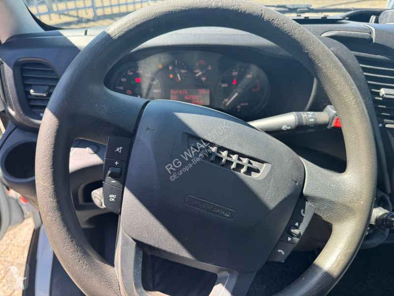 عربة نفعية Iveco 35C16