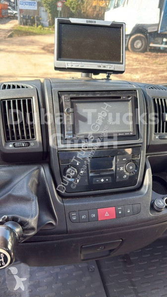 Véhicule utilitaire Peugeot HDi Motor NEU mit...