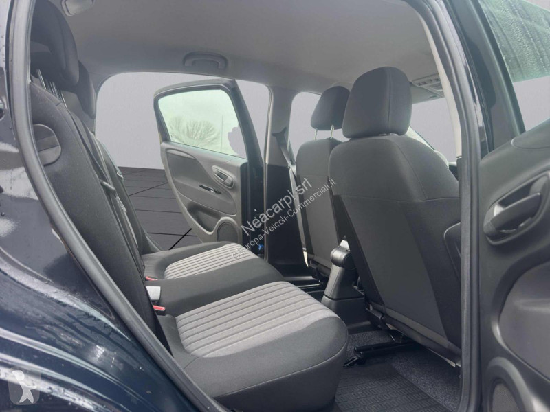 عربة نفعية Fiat