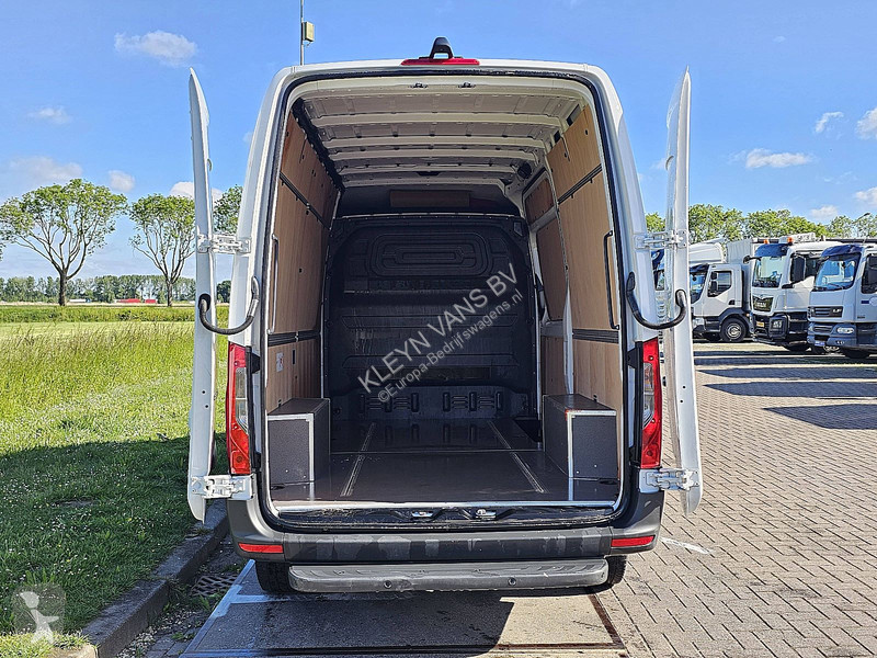 Furgoneta Mercedes 317 L2H2 Mbux RWD Euro6!