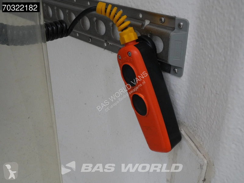Véhicule utilitaire Opel 140PK 500kg...