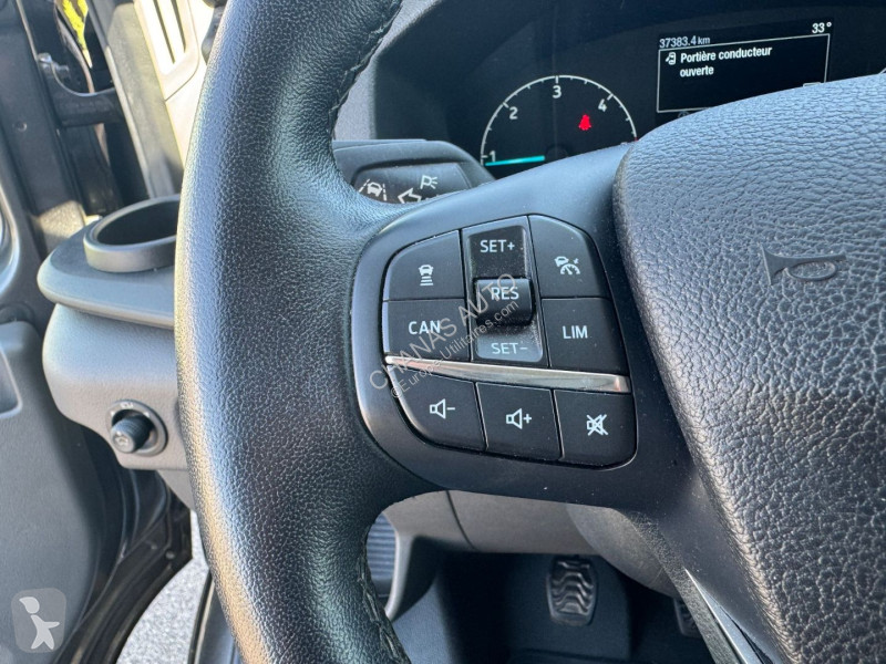 Véhicule utilitaire Ford 350 L2H2 2.0 EcoBlue...