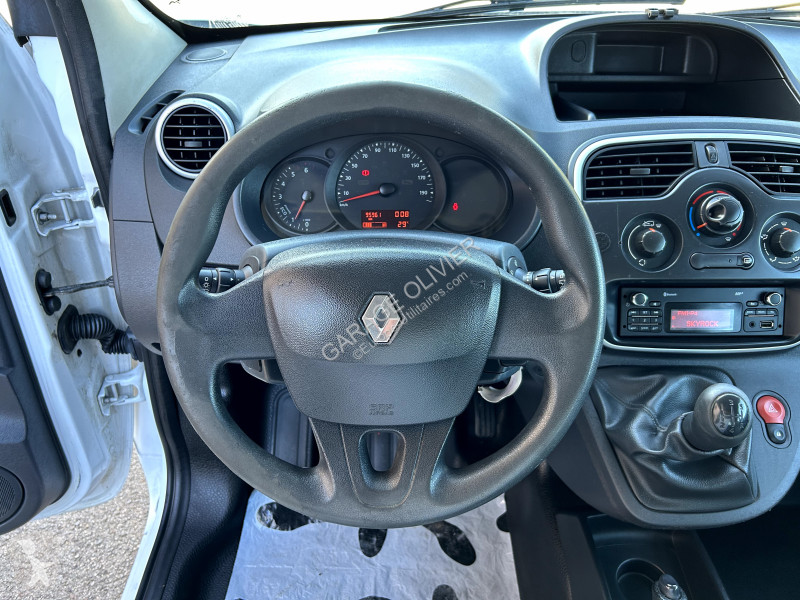 Véhicule utilitaire Renault Maxi Grand Volume...