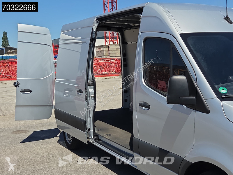 عربة نفعية Mercedes 215 CDI Automatik 150PS...