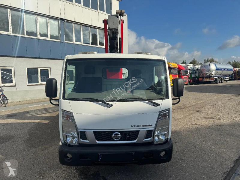 Samochód dostawczy Nissan 35.12 PALFINGER...