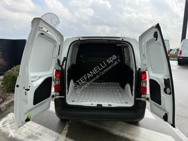 Furgoneta Peugeot PARTNER PREMIUM L1 BLUE HDI 100