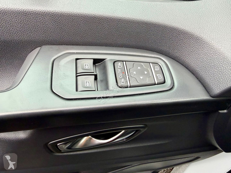 Véhicule utilitaire Renault L1H1 DCI 150 3T RED...