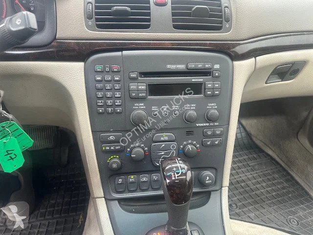 Samochód dostawczy Volvo T6 / 6CYL