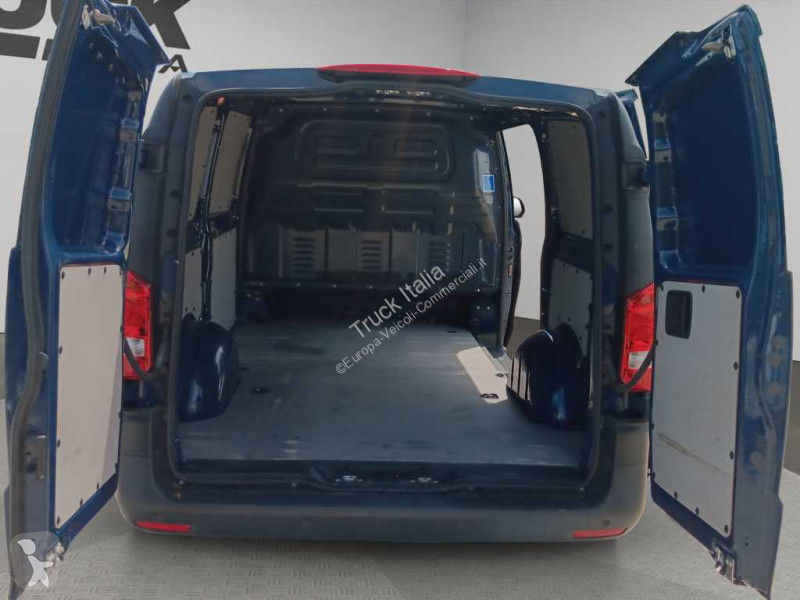 Veicolo commerciale Mercedes III - vito 114 cdi...