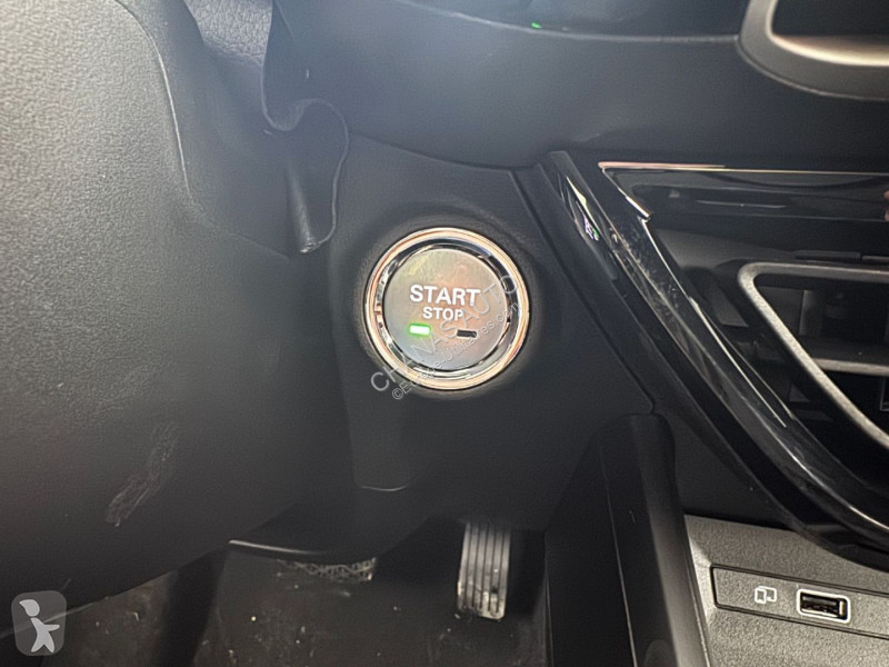 Samochód dostawczy MG 1.5 L Hybrid+ 195 ch Luxury
