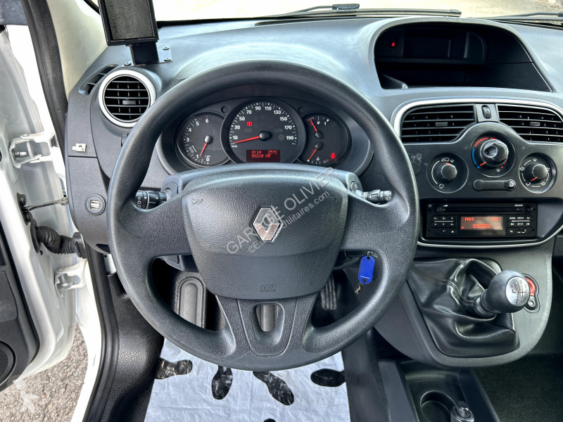Véhicule utilitaire Renault Maxi Grand Volume...