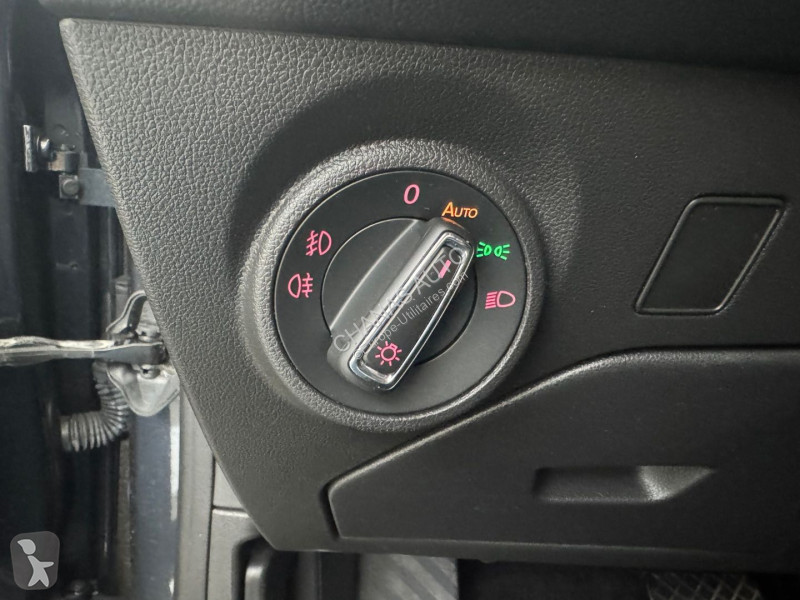 Лекотоварен автомобил Seat Sportstourer 1.5 TSI...