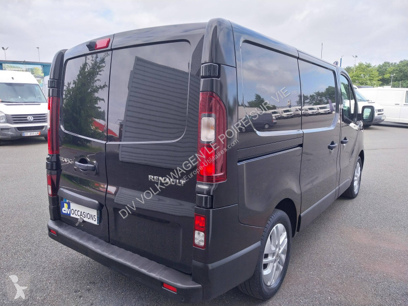 عربة نفعية Renault TRAFIC FGN L1H2 1200 KG DCI...