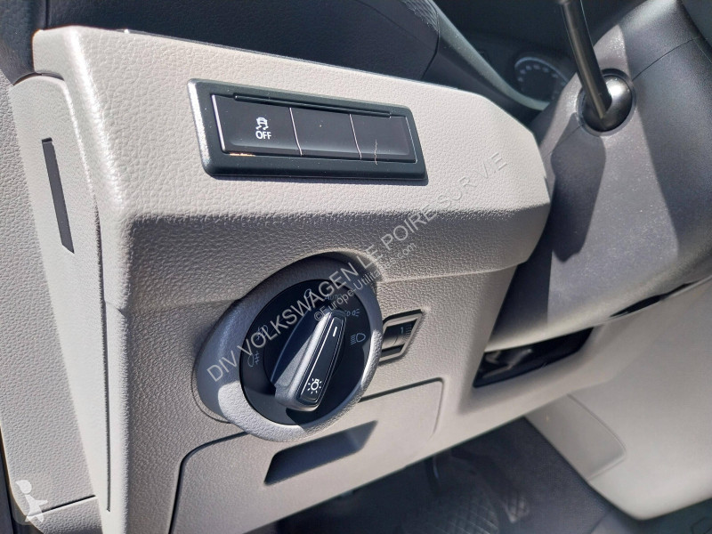 Furgoneta Volkswagen TRANSPORTER 6.1 VAN L2H1...
