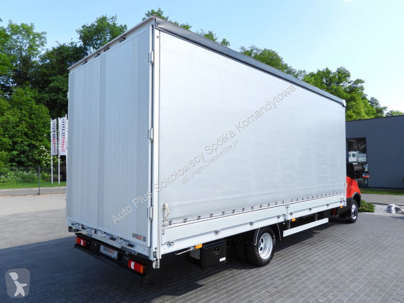 Veicolo commerciale Iveco 50C18 DAILY