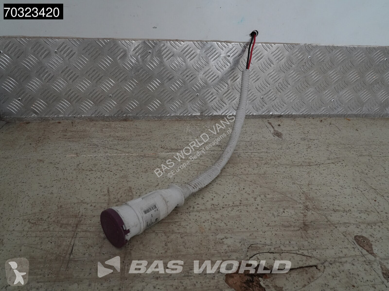 عربة نفعية Volkswagen 140pk Koelwagen L3H3...