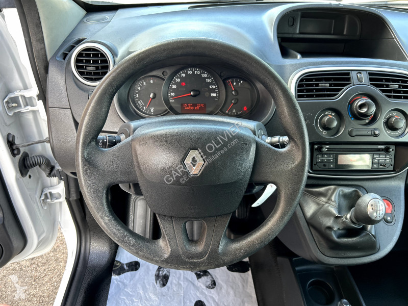 Véhicule utilitaire Renault Maxi Grand Volume...