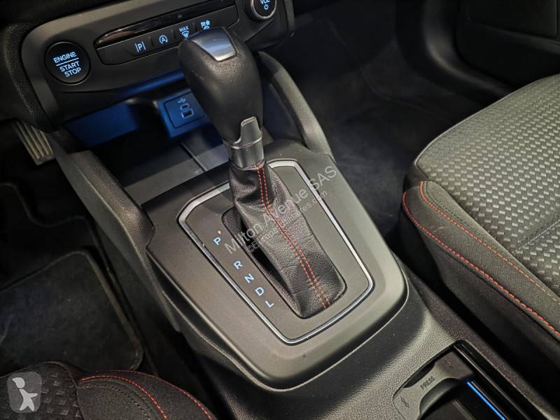 Véhicule utilitaire Ford FOCUS 1.0 EcoBoost...
