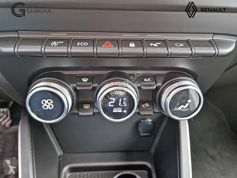 عربة نفعية Dacia DUSTER