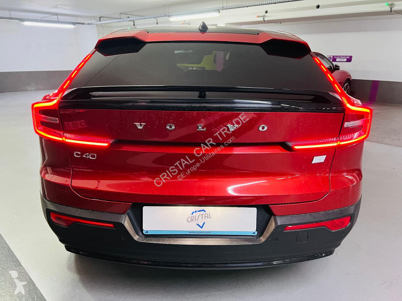 Samochód dostawczy Volvo C40 RECHARGE TWIN...