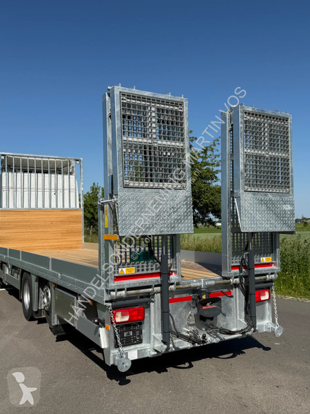 Maskinbæreren DAF 480.26 OPRIJWAGEN XF