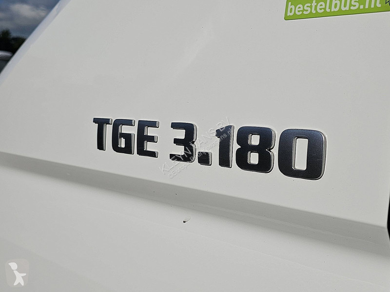 Furgoneta MAN 3.180 Bakwagen Laadklep!