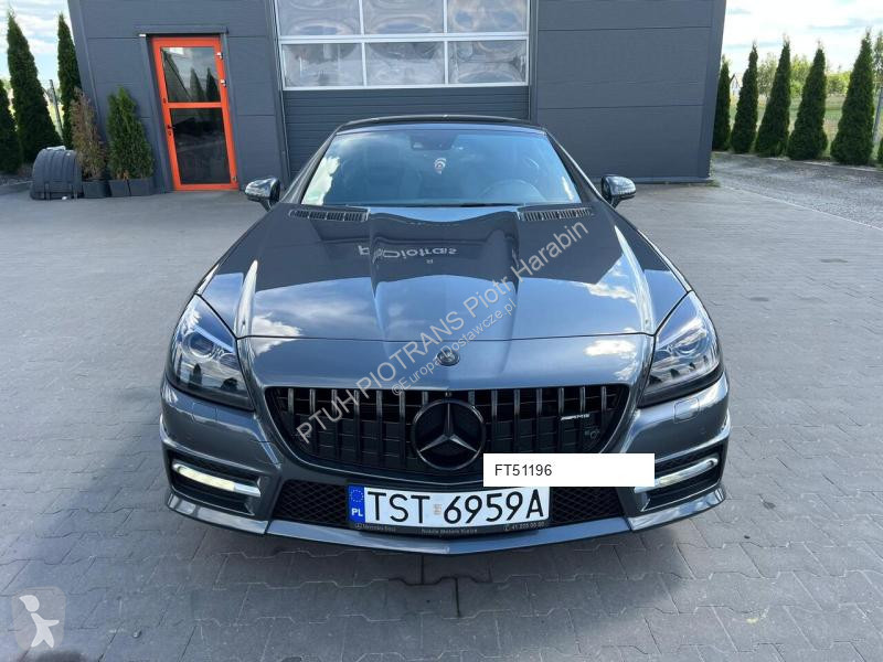 Samochód dostawczy Mercedes SLK 200