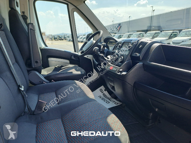 Лекотоварен автомобил Citroën CITROEN JUMPER...