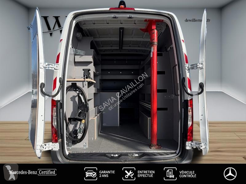 Véhicule utilitaire Mercedes 515 CDI FG 37 3.5T...