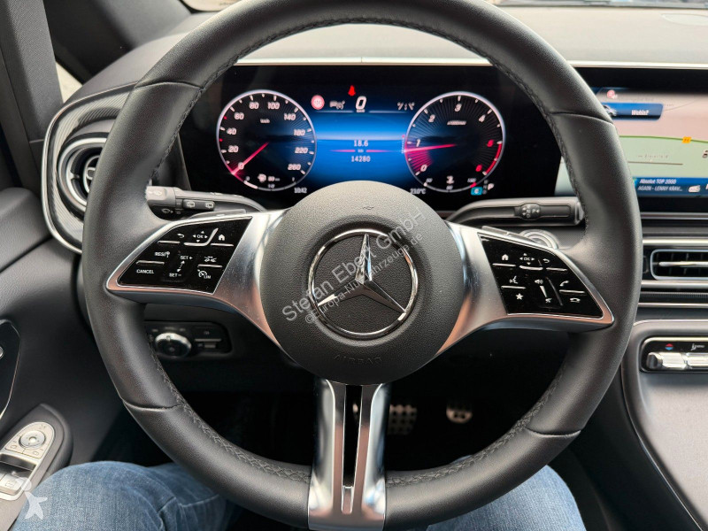 Furgoneta Mercedes V  d STYLE LED AHK2,5to...