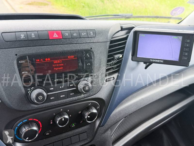 Samochód dostawczy Iveco