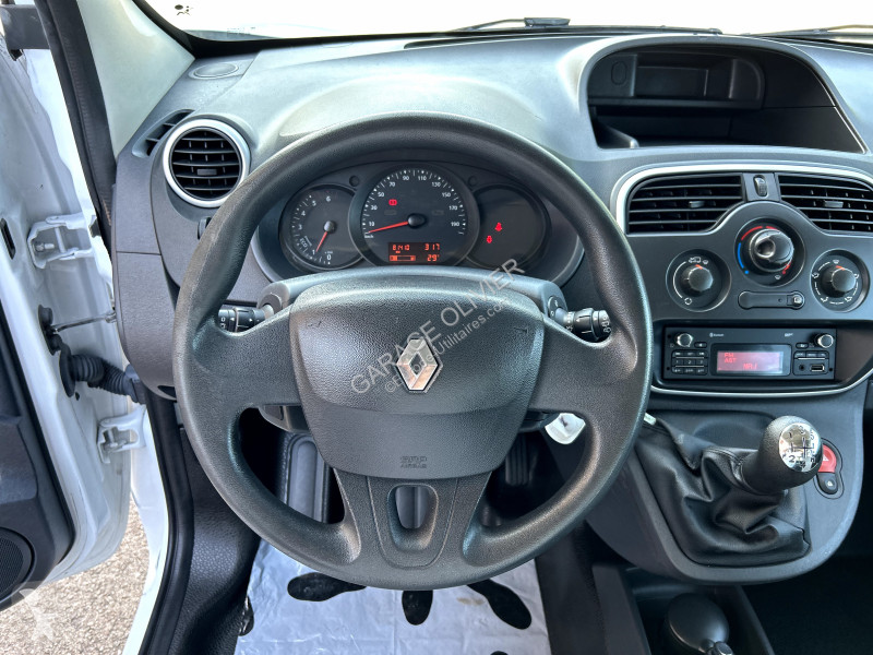 Véhicule utilitaire Renault Maxi Grand Volume...