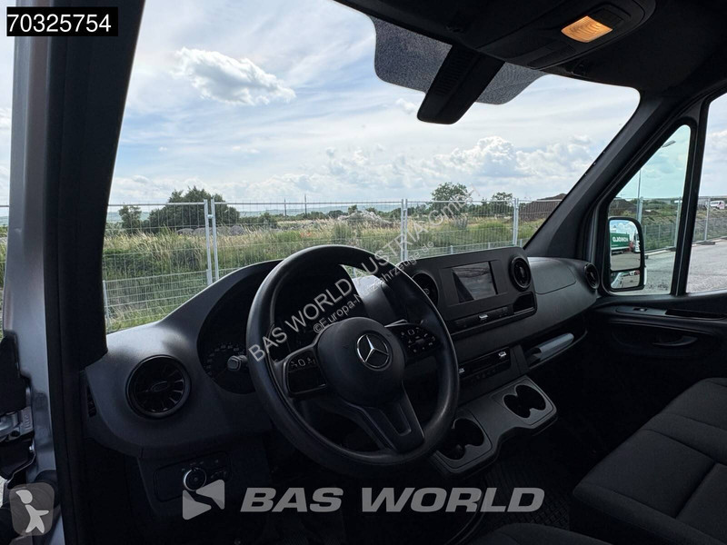 عربة نفعية Mercedes 215 CDI Automatik 150PS...