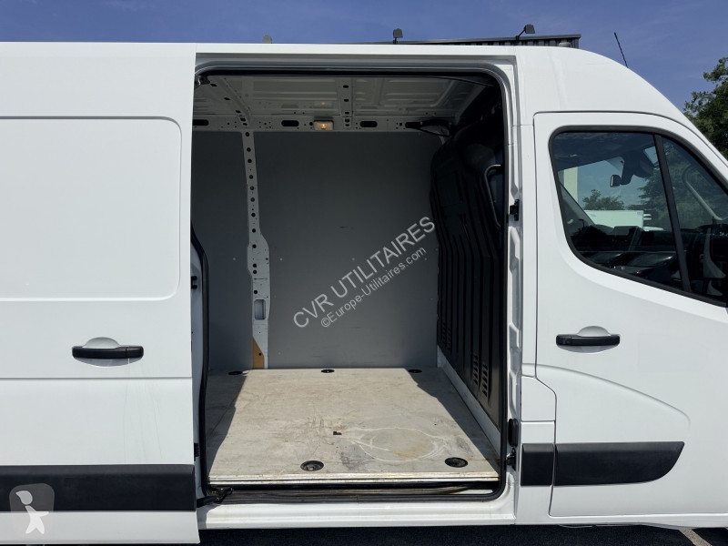 عربة نفعية Renault MASTER III FG F3500 L2H2 2.3...